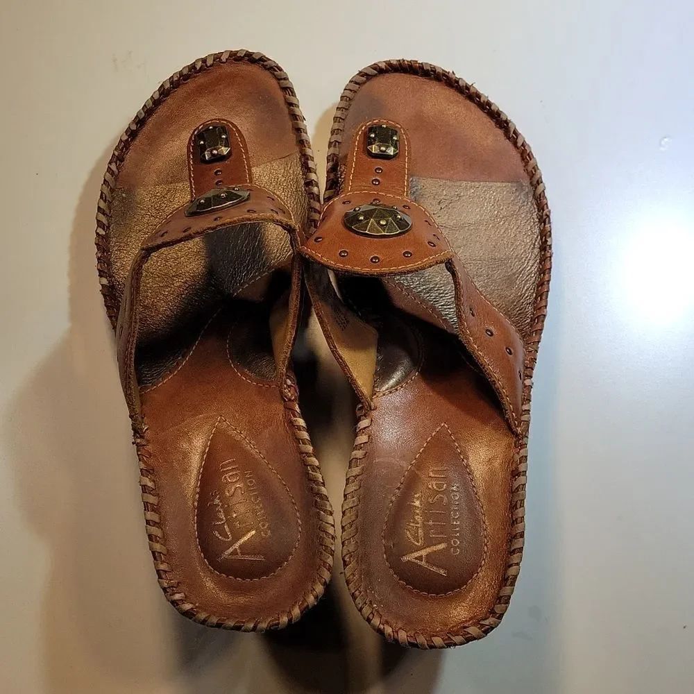 CLARKS ARTISAN COLLECTION WEDGE THONG SANDAL - Picture 7 of 13